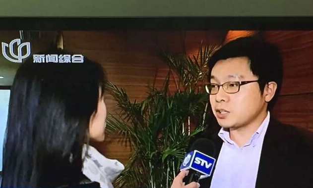 华尔街：3月26日财经早餐：刺激法案取得进展，美元失守101关口，黄金从二周高位下滑，油价